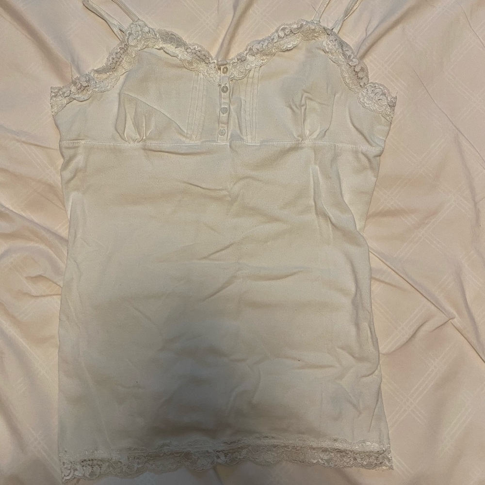Size L.
